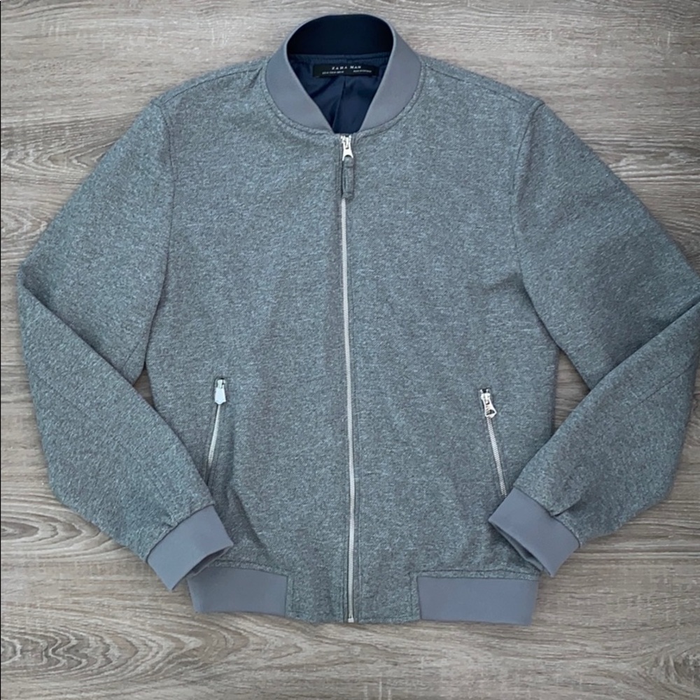 ❤️ Zara Man Grey Jacket with Navy Lining Size Medium NWOT